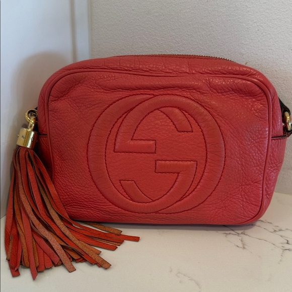 Gucci Handbags - Gucci Leather Soho Disco Bag